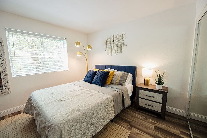 Furnished Finder property 427580_1 photo 14