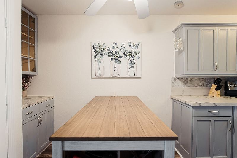 Furnished Finder property 427580_1 photo 9