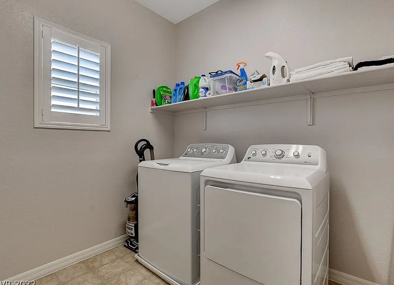 Furnished Finder property 427588_1 photo 12
