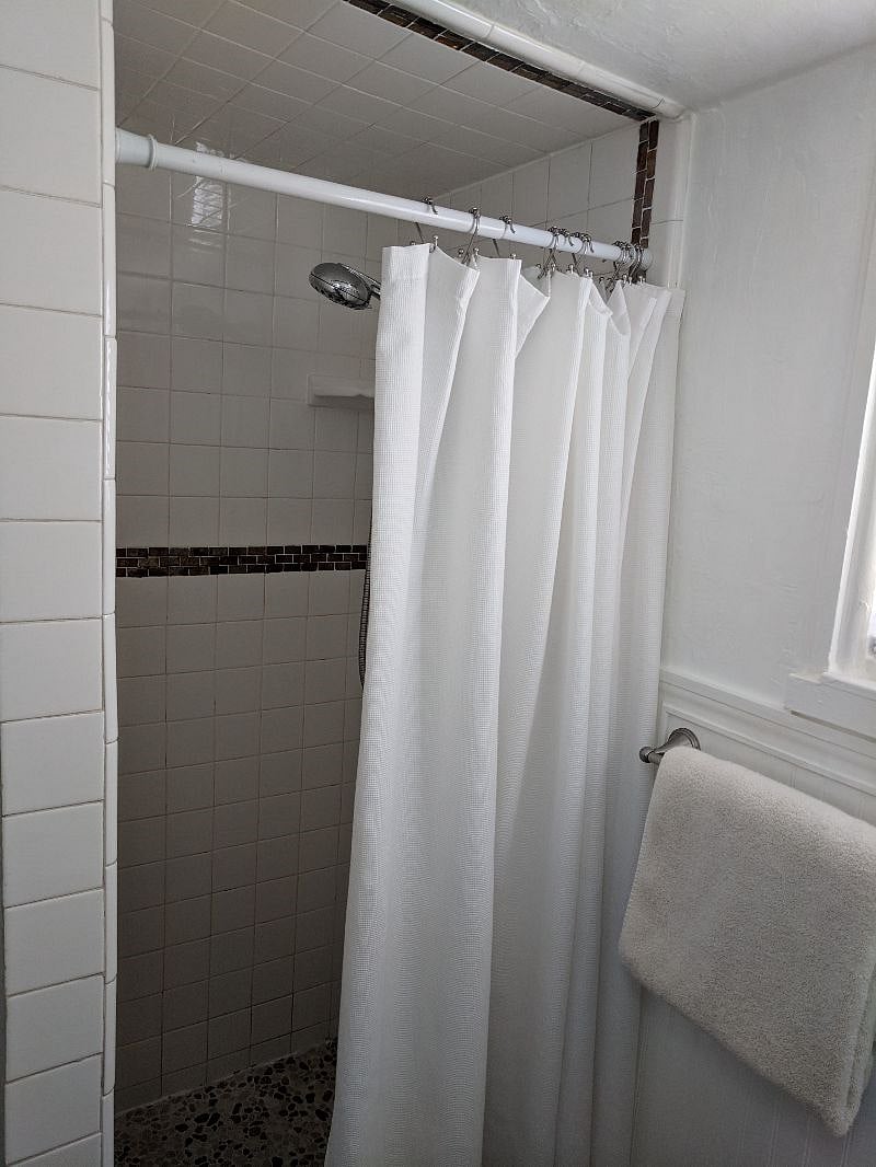 Furnished Finder property 427598_1 photo 9