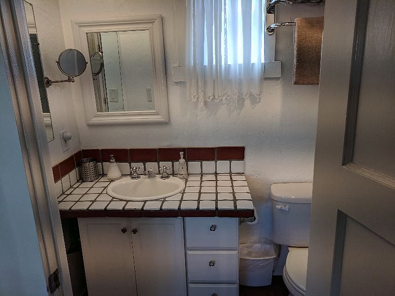 Furnished Finder property 427598_2 photo 10