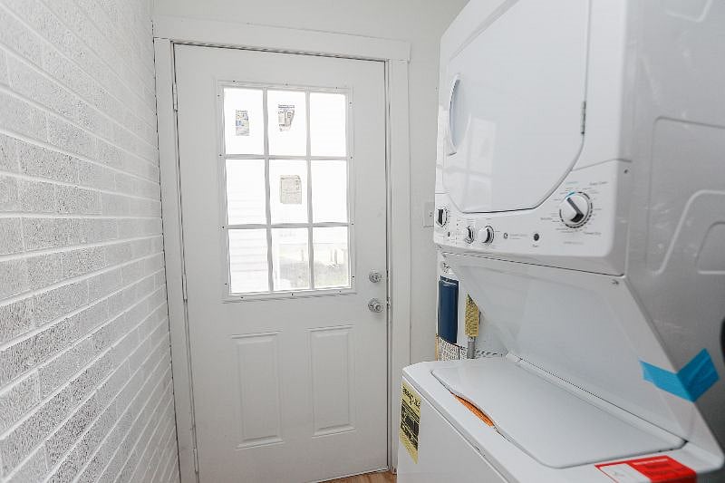 Furnished Finder property 427614_1 photo 25