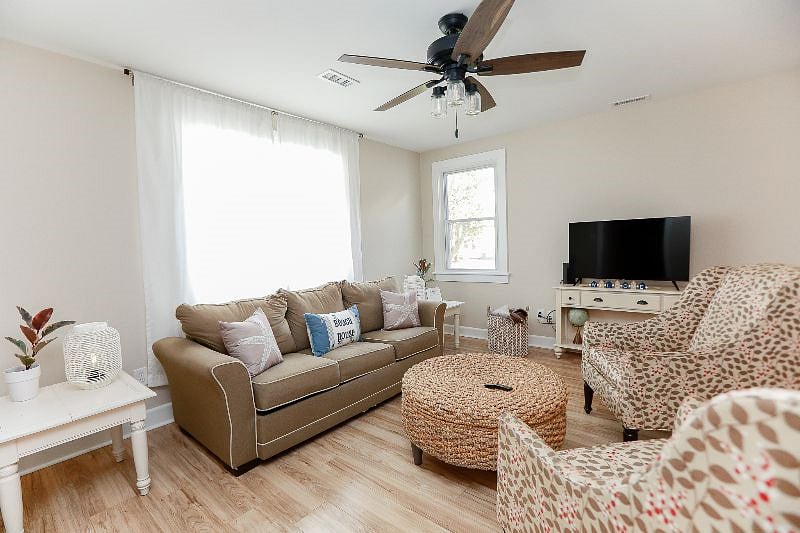 Furnished Finder property 427614_1 photo 11