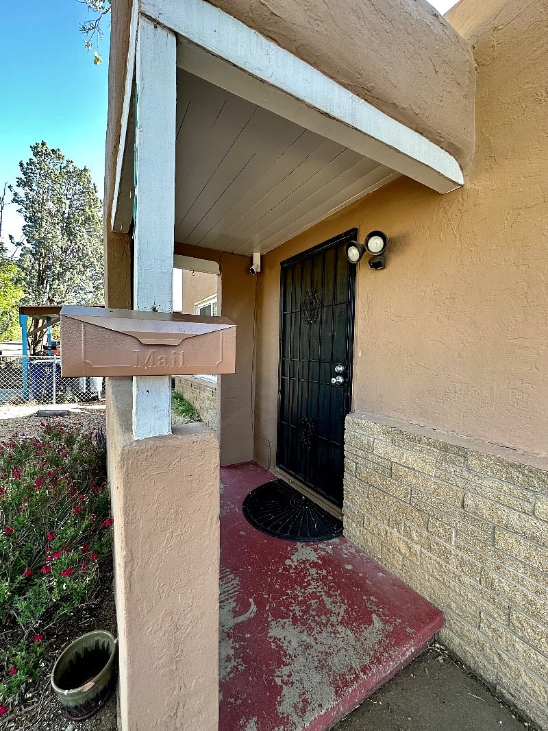 Furnished Finder property 427709_2 photo 3