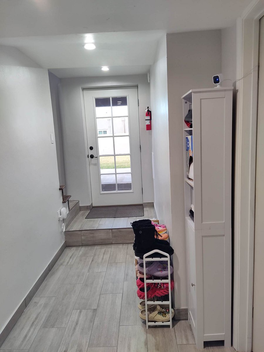Furnished Finder property 427738_3 photo 6