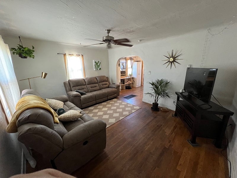 Furnished Finder property 427858_1 photo 3
