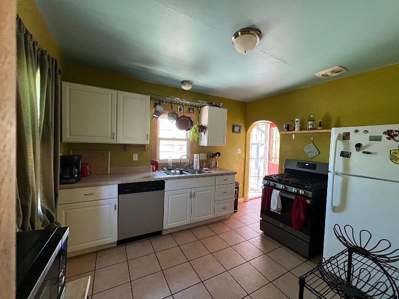 Furnished Finder property 427858_1 photo 4