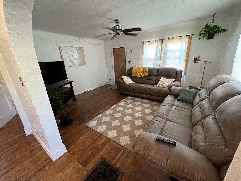 Furnished Finder property 427858_1 photo 6