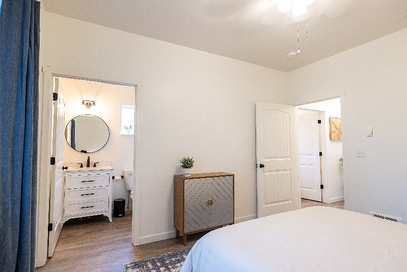 Furnished Finder property 427861_1 photo 14