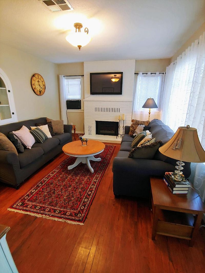 Furnished Finder property 427890_1 photo 6