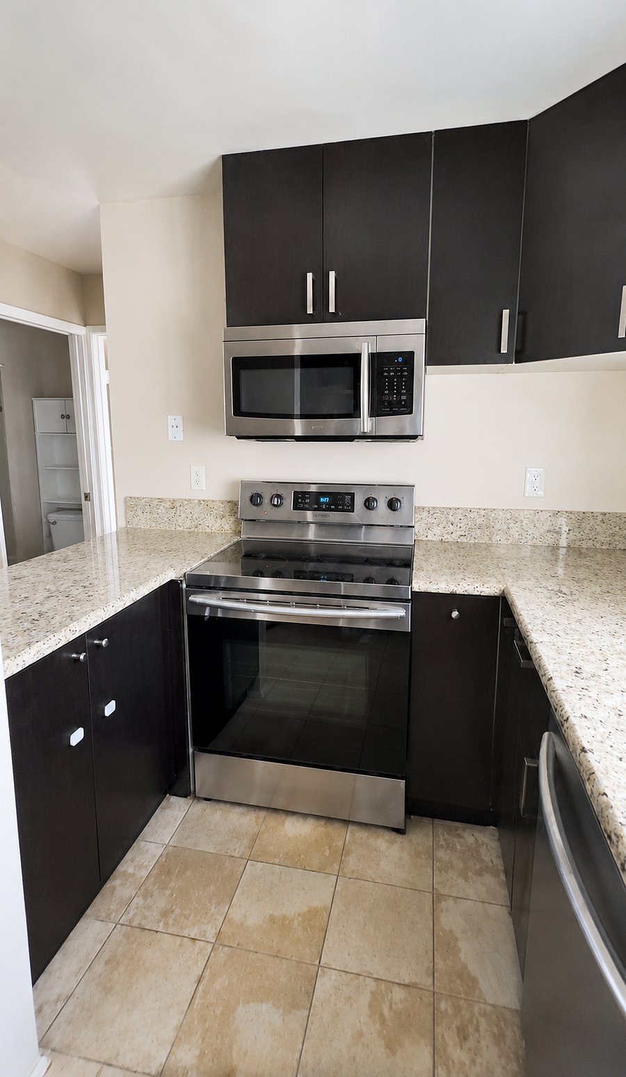 Furnished Finder property 427918_1 photo 6