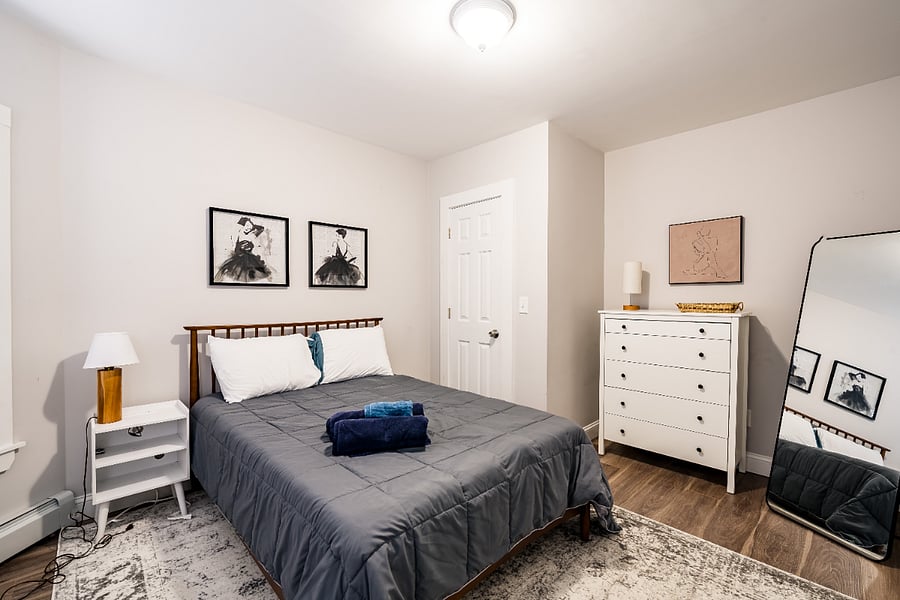 Furnished Finder property 427965_2 photo 8