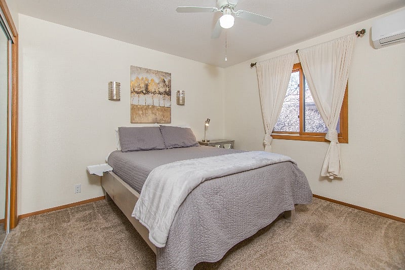 Spacious queen bedroom