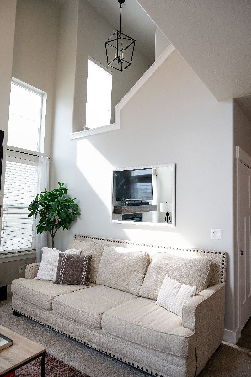 Furnished Finder property 427992_1 photo 8
