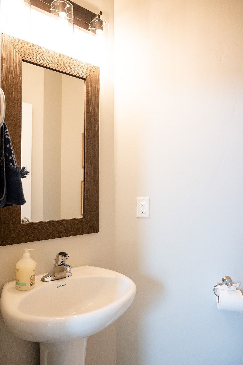Furnished Finder property 427992_1 photo 11