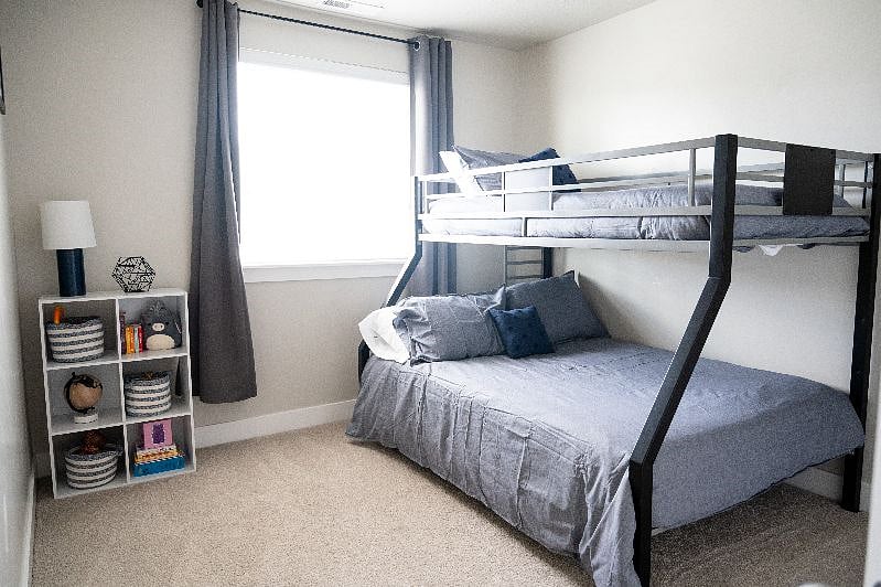 Furnished Finder property 427992_1 photo 3