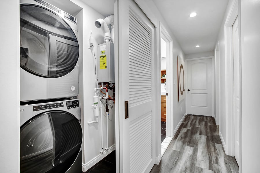Washer/ Dryer 