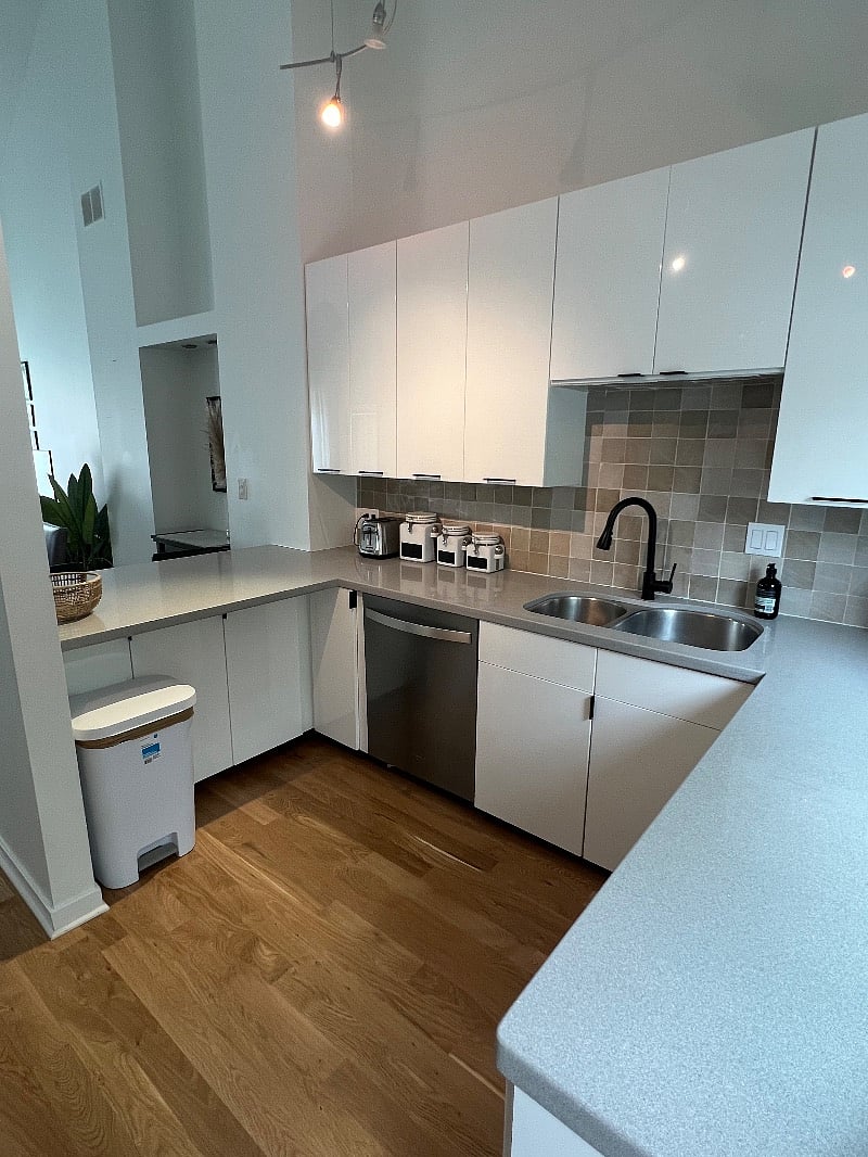 Furnished Finder property 428019_1 photo 7