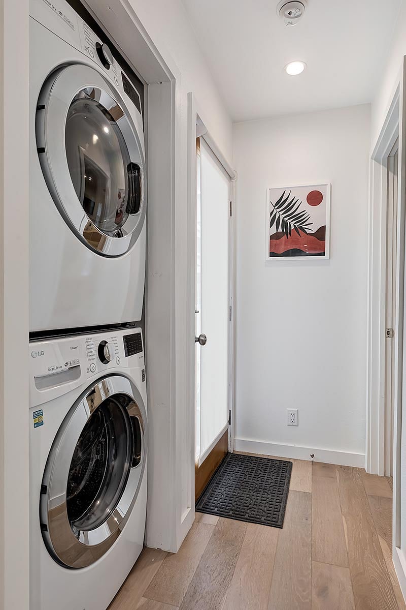 Washer & Dryer