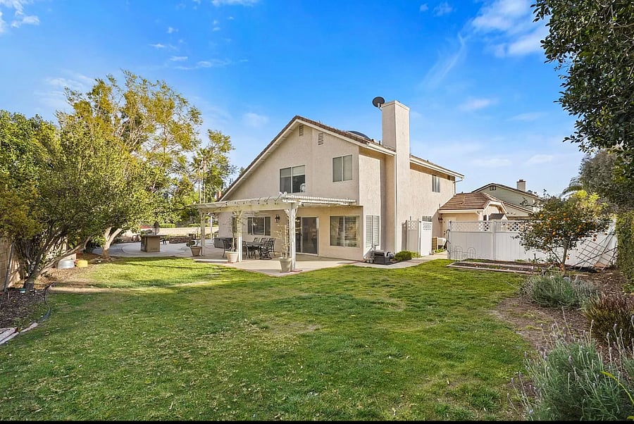 Furnished Finder property 428032_1 photo 25