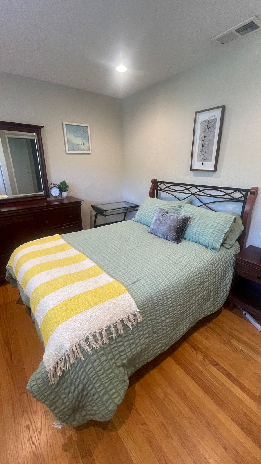 Furnished Finder property 428061_1 photo 3