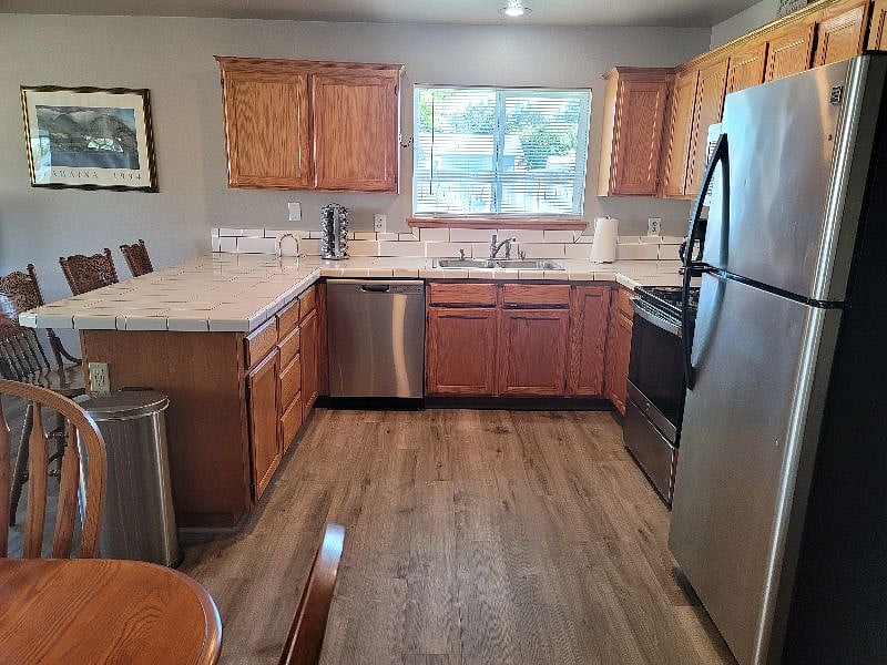 Furnished Finder property 428134_1 photo 8