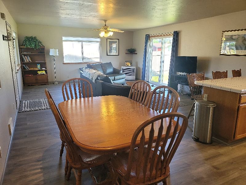 Furnished Finder property 428134_1 photo 5