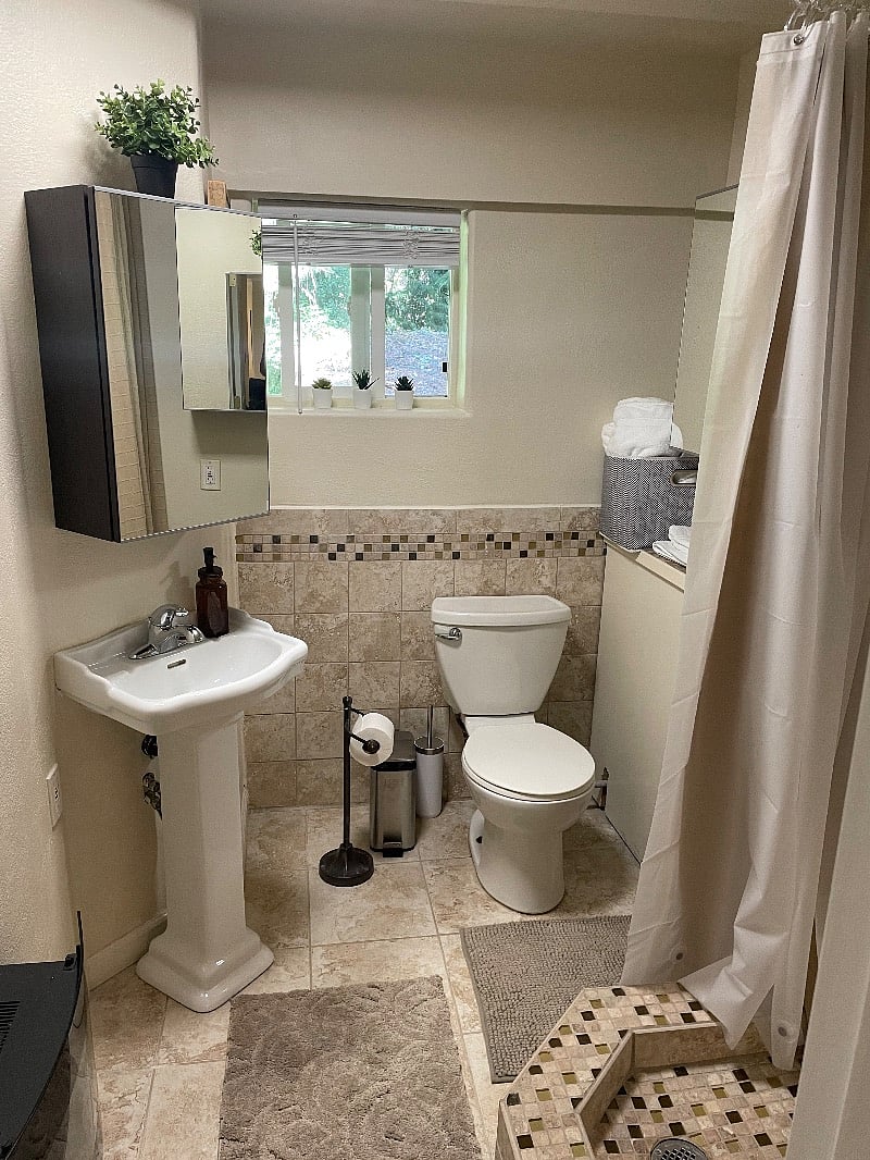 Furnished Finder property 428141_1 photo 9