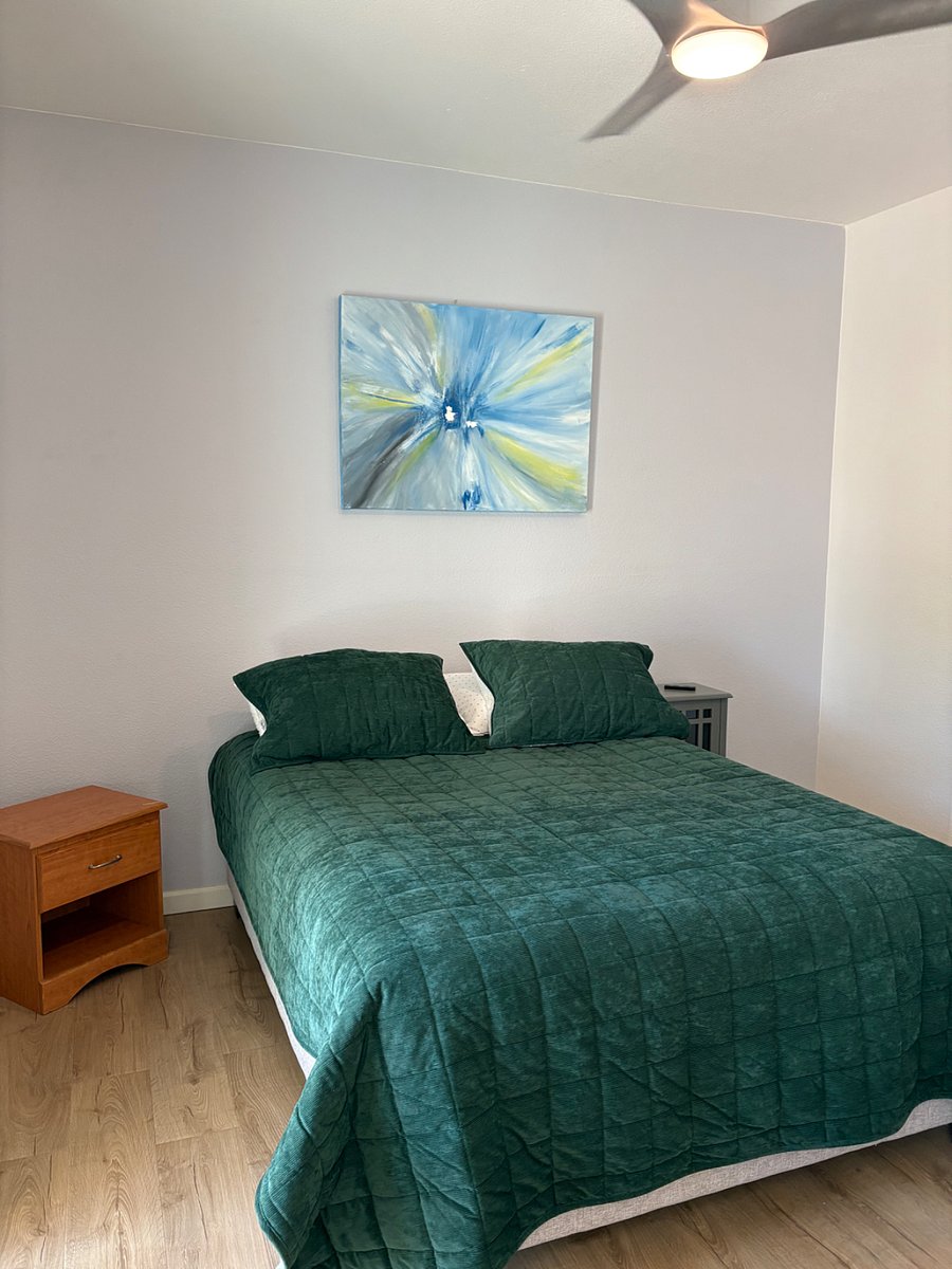 Furnished Finder property 428180_2 photo 9