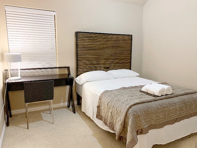 Bedroom 4 - Queen Size Bed & Study Table