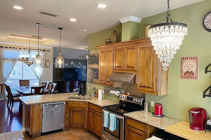 Furnished Finder property 428215_1 photo 1