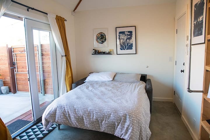 Furnished Finder property 428259_1 photo 30