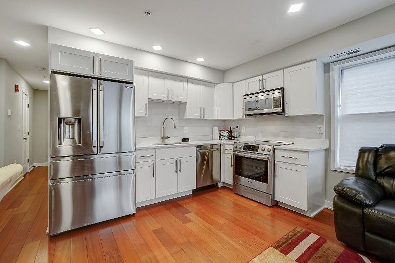 Kitchen Unit 4 Flat