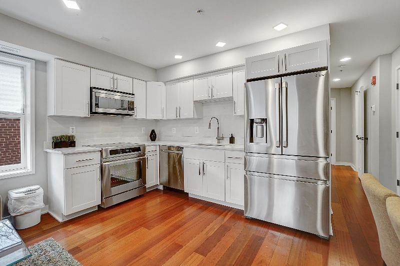 Kitchen Unit 3 Flat