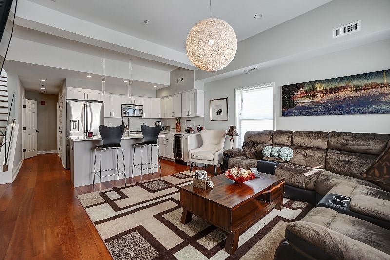Living Room PH 6