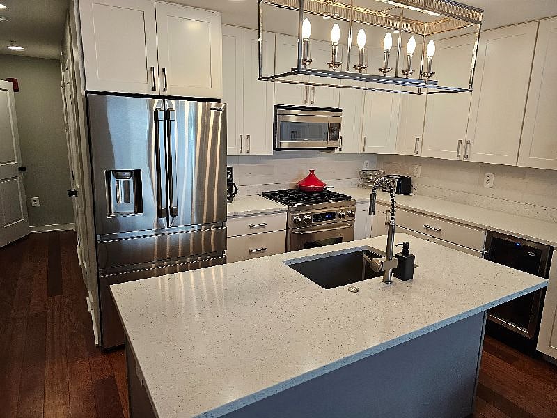 Kitchen Unit 2