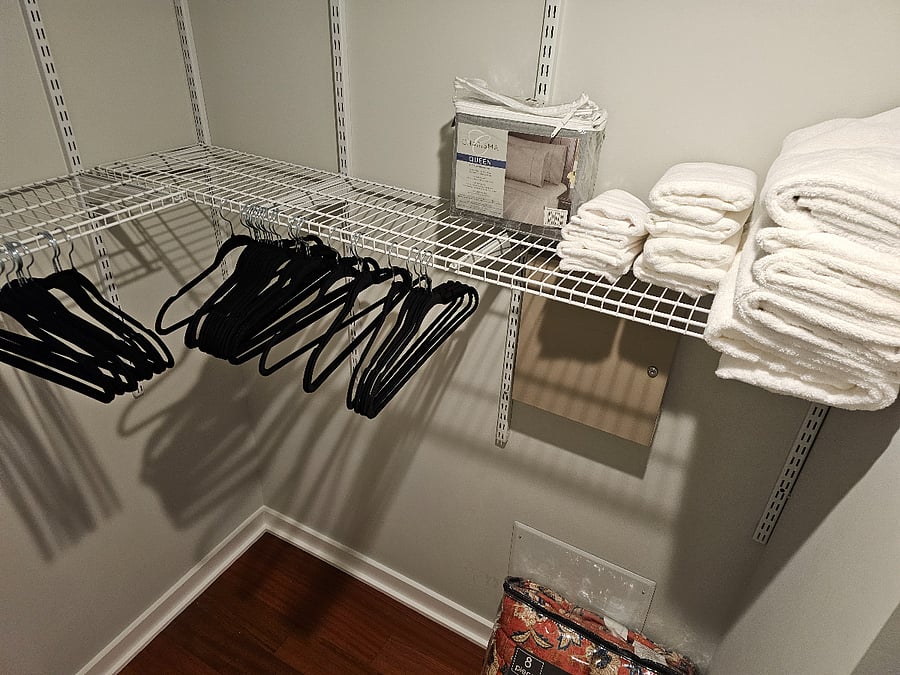 Closet Unit 1