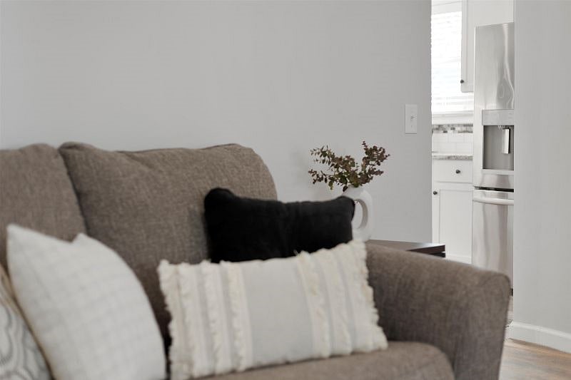 Furnished Finder property 428302_1 photo 8