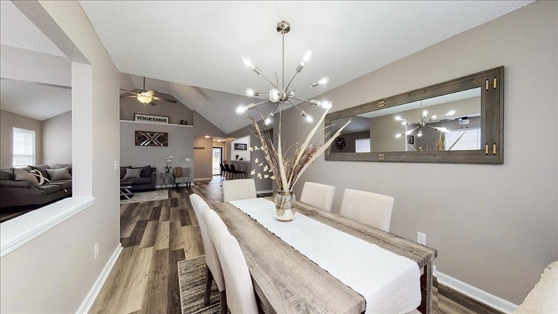 Furnished Finder property 428315_1 photo 3