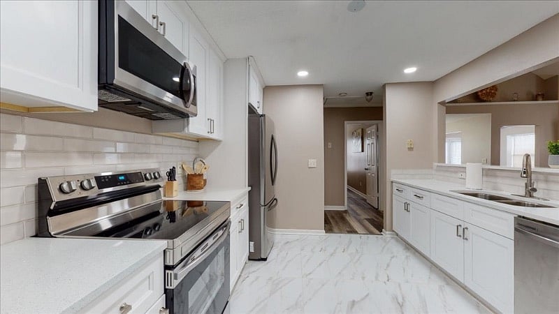 Furnished Finder property 428315_1 photo 23