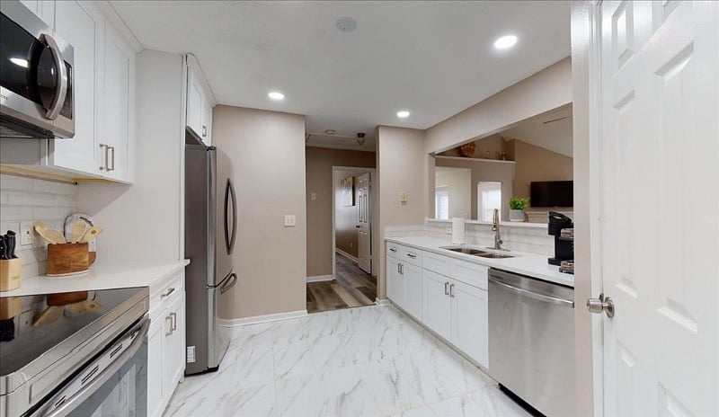 Furnished Finder property 428315_1 photo 21