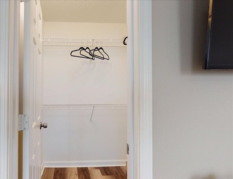 Furnished Finder property 428315_1 photo 26