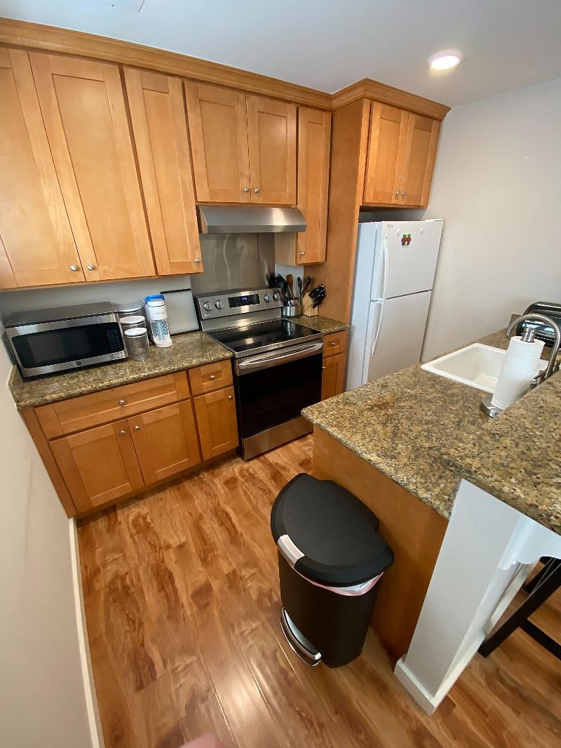 Furnished Finder property 428318_1 photo 3