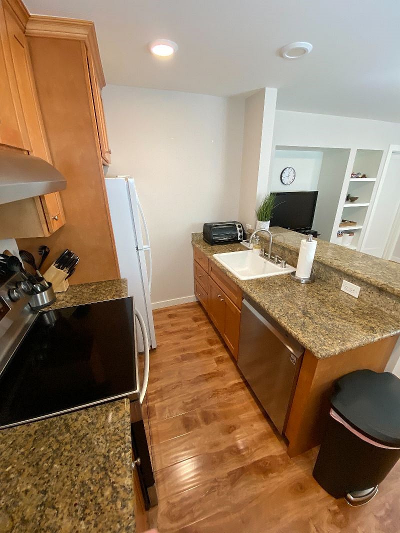 Furnished Finder property 428318_1 photo 4
