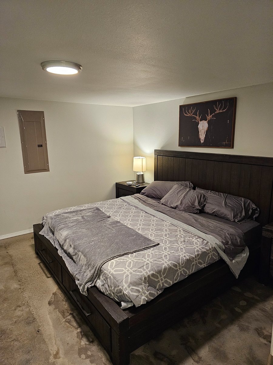Furnished Finder property 428357_1 photo 3