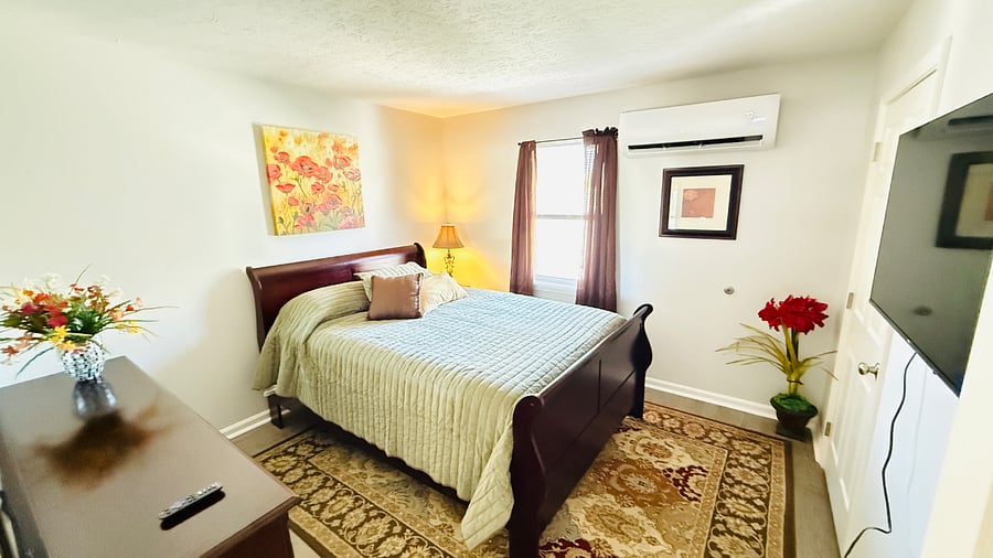 Furnished Finder property 428427_13 photo 4