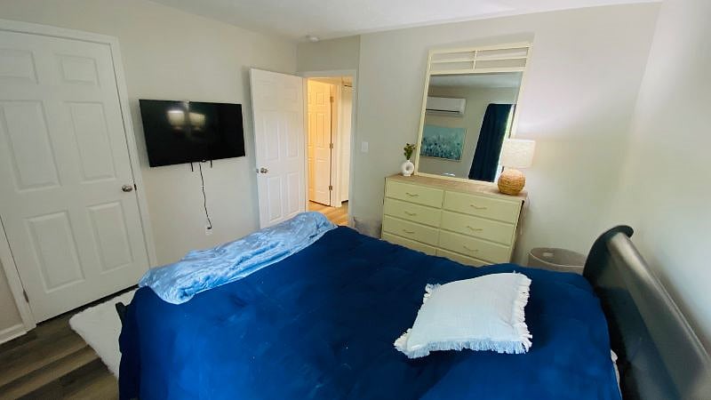 Furnished Finder property 428427_5 photo 16