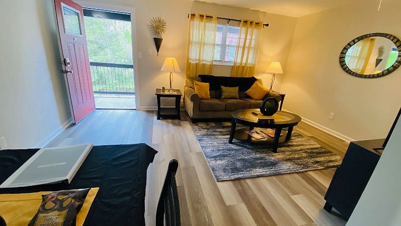 Furnished Finder property 428427_5 photo 6