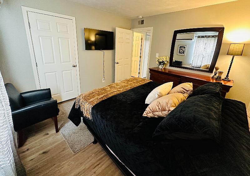 Furnished Finder property 428427_7 photo 22