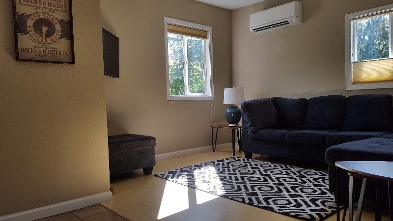 Furnished Finder property 428446_1 photo 8